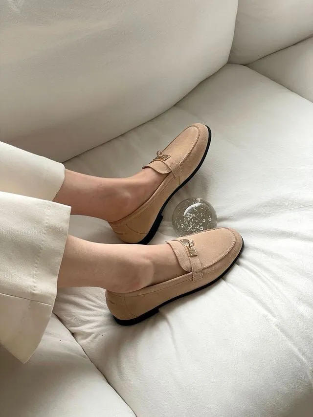 [ Pre-order ] Sheepskin Suede Loafers