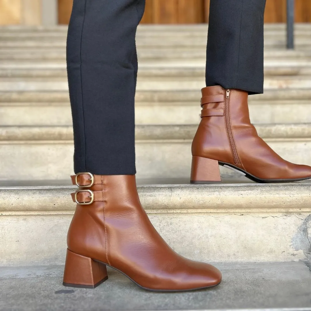 Jasper Wide Fit Boots - Brown Leather