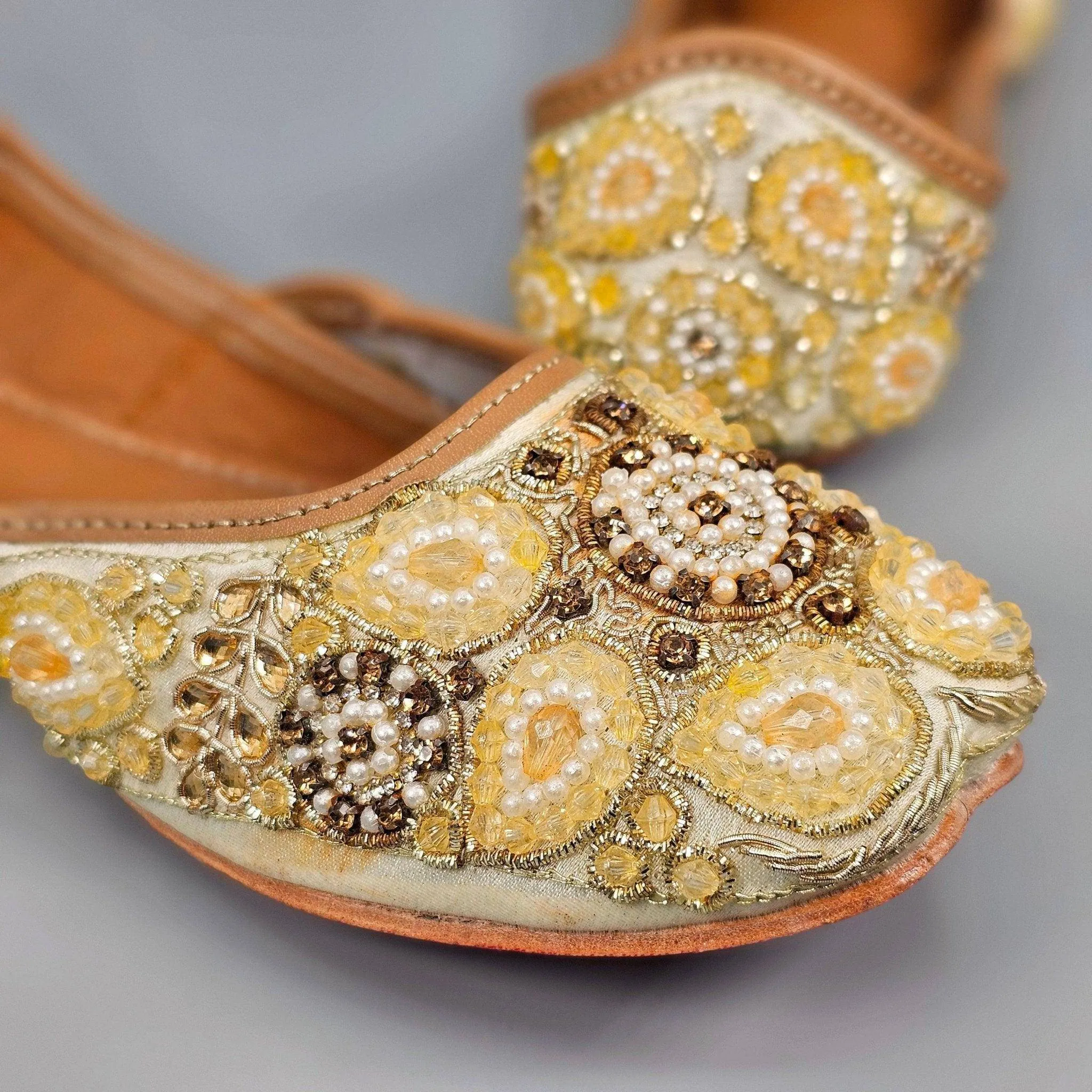 Kiran light Gold Bridal Jutti