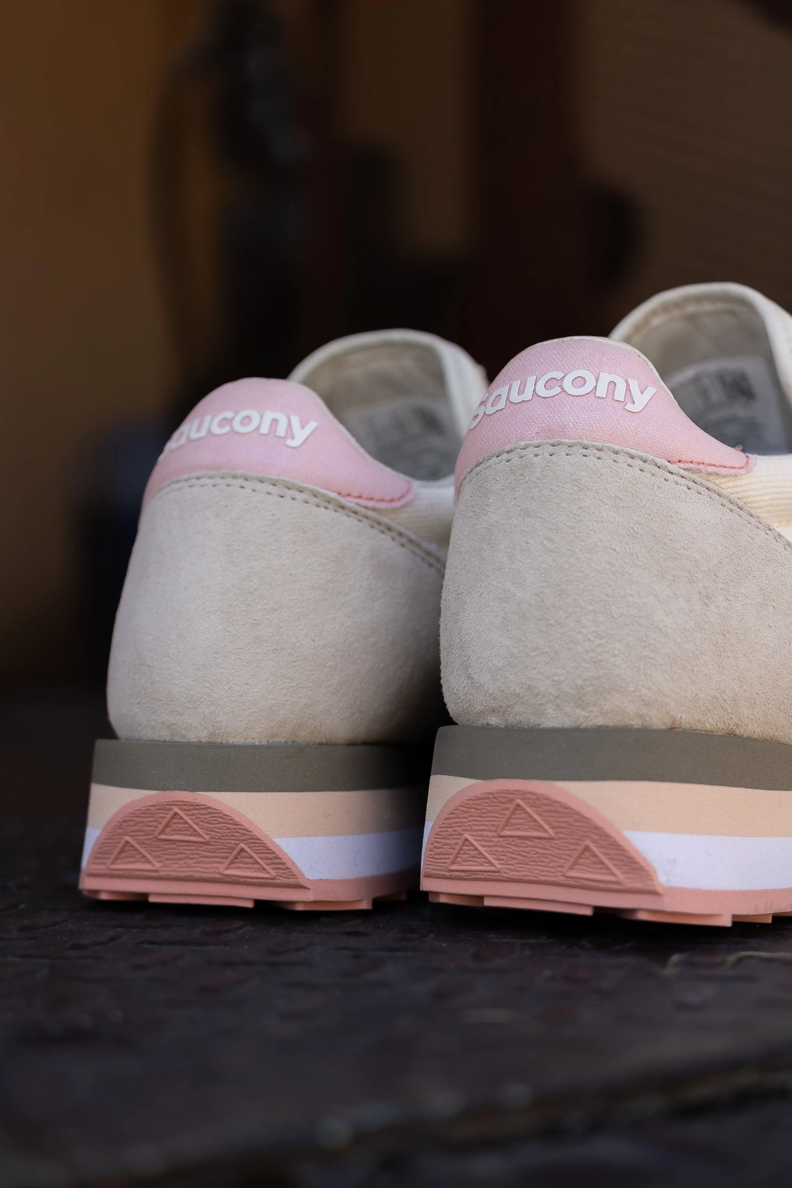 Women Saucony Jazz Triple (Beige/Salmon) S60778-2